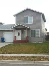 Building Photo - 3512 Laredo Dr