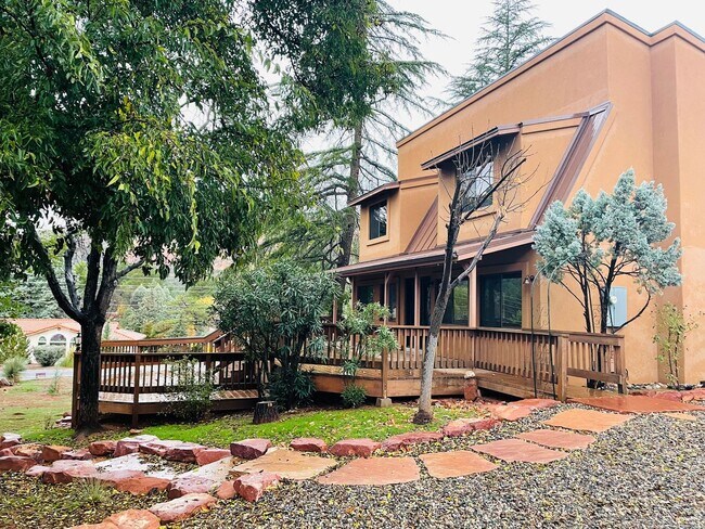 Foto del edificio - Village of Oak Creek