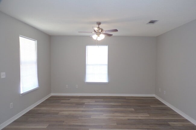 Building Photo - Updated 3-Bedroom Patio Home in Gulf Breez...