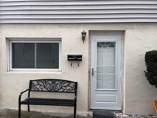 Entrance - 38 Douglas Ave