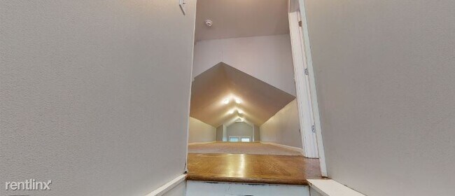 Foto del edificio - 3 br, 1.5 bath House - 4519 Holly St