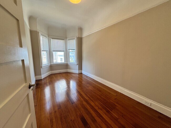 Foto del edificio - 523-523 Natoma St