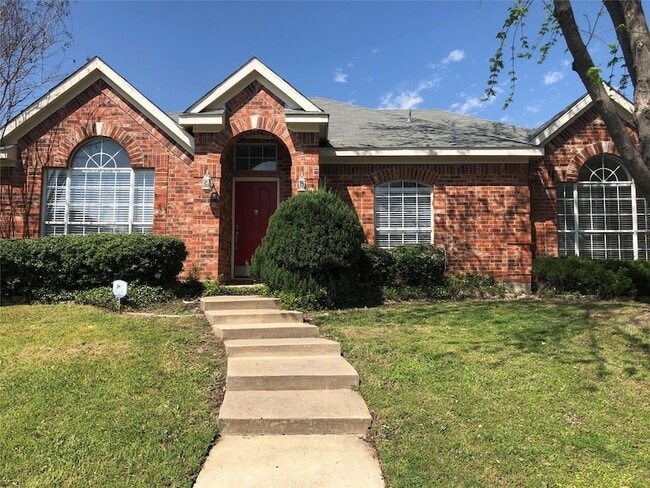 Photo - 3841 Rolling Hills Dr House