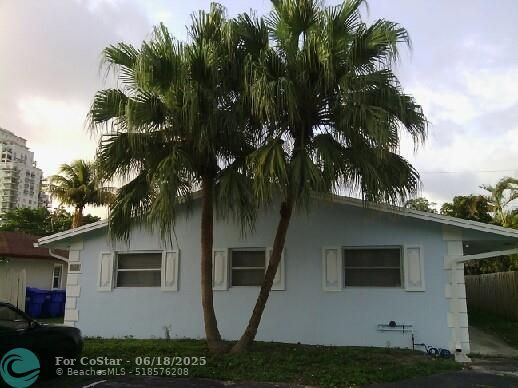 Building Photo - 750 SW 2nd St