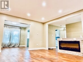 Building Photo - 6 Beechcroft Cir