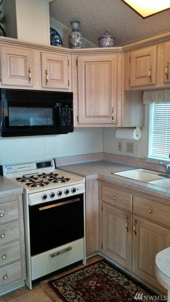 Foto del edificio - 4751 Birch Bay Lynden Rd