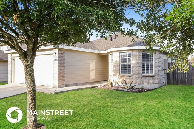 Building Photo - 3905 Wensledale Dr