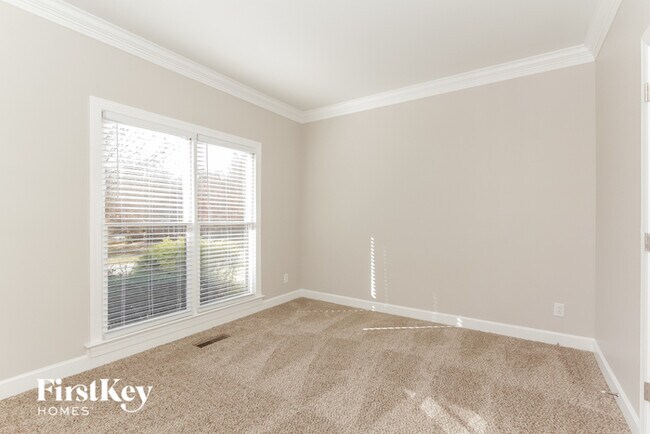 Foto del edificio - 3316 Colvard Park Way