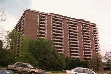 Primary Photo - 1800 Old Meadow Rd