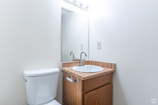 2 habitaciones, 2 baños - 1000 pies cuadrados - Baño principal - Arcadia Green Apartments