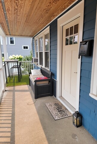 Front Entry - 63 Jackson Rd