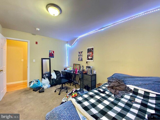 Building Photo - 1723 N 17th St