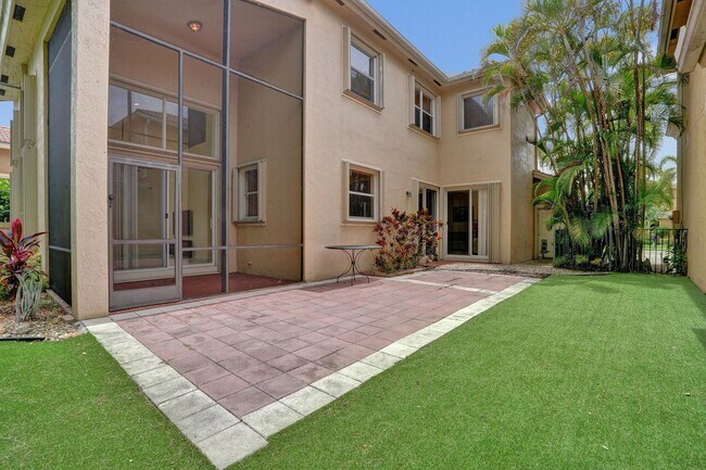 Foto del edificio - 5897 NW 120th Terrace