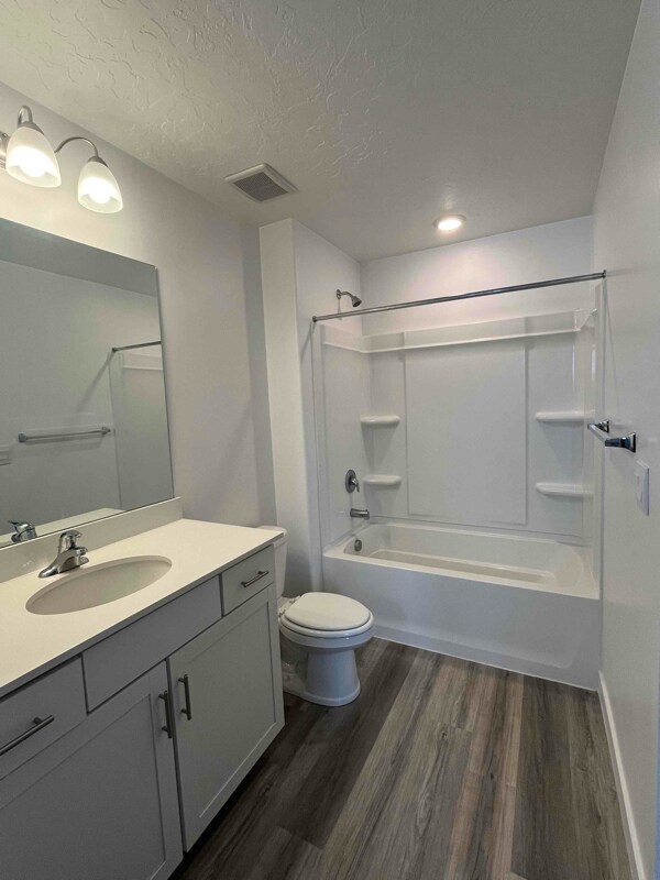 Building Photo - 8595 W Bowie Dr