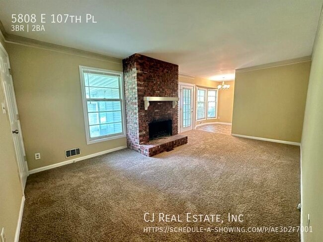 Building Photo - 5808 E 107th Pl