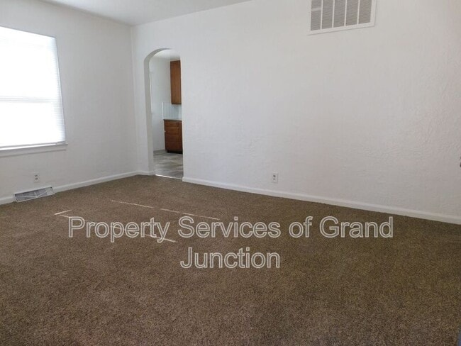 Building Photo - 441 N 16th St