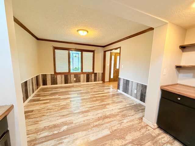 Foto del edificio - 613 Covered Bridge Rd