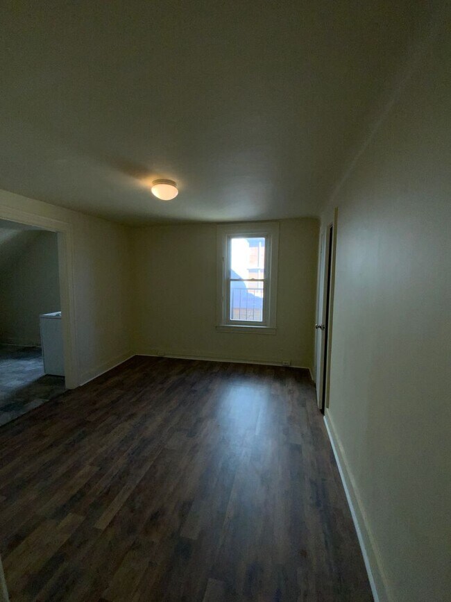 Foto del edificio - 434 LANCASTER AVENUE