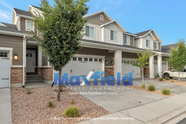 Building Photo - Immaculate 3BD, 3 BA, 2GA Draper townhome ...