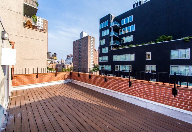 Foto del edificio - 360 W 19th St