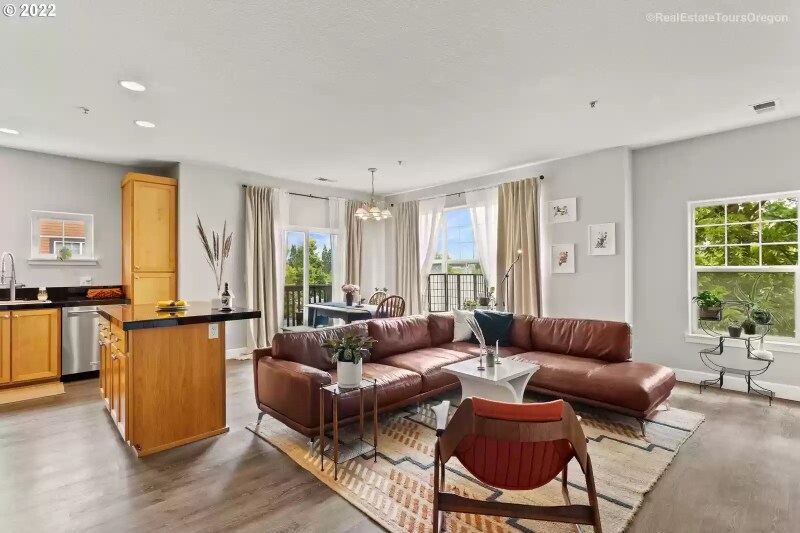 Foto principal - 1000 SW 170th Ave