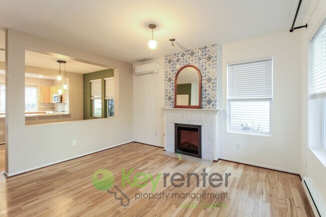 Foto del edificio - **Rent Incentive** Premier 3-Bed Home in a Coveted Seattle Community