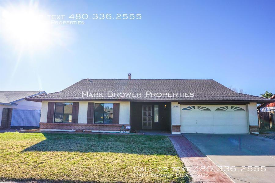 Primary Photo - 909 W Bell De Mar Dr