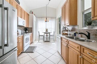 Building Photo - 1346 Triandra Ln