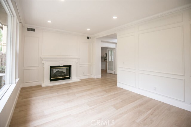 Building Photo - 24881 Hamlet Way