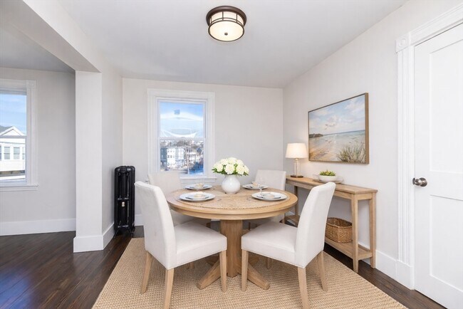 Foto del edificio - 180 Shirley St