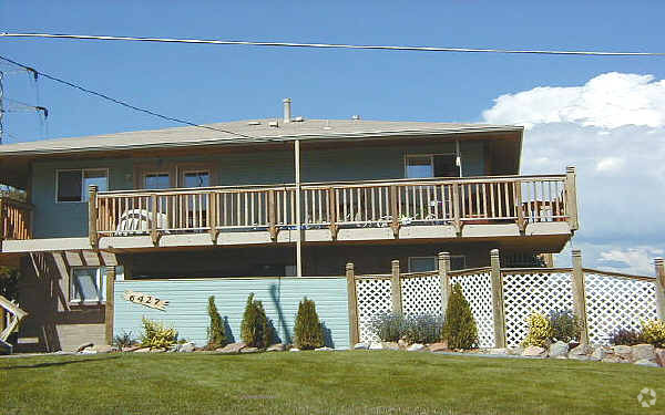 Building Photo - Country Club Condominiums