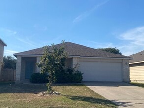 Building Photo - 724 Starlight Dr