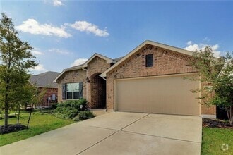Building Photo - 330 Briar Park Dr