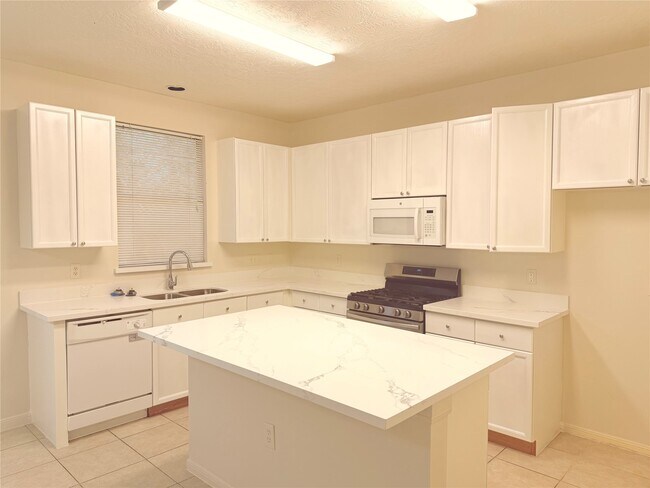 Foto del edificio - 4738 Stoney Point Ct