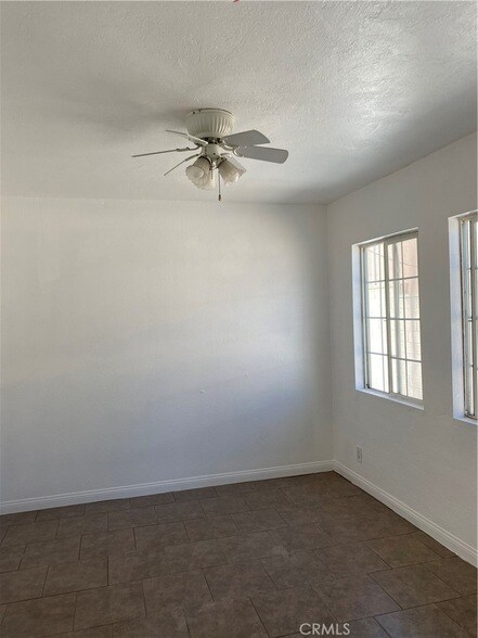 Foto del edificio - 1242 D St