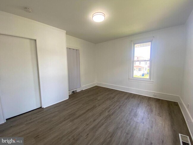 Foto del edificio - 212 Chestnut St