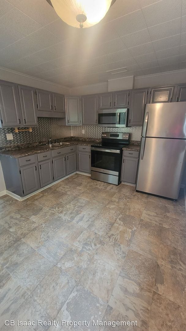 2 br, 1.5 bath House 1892 State Rd 20 House for Rent in Hawthorne