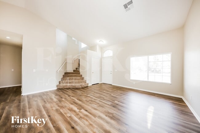 Foto del edificio - 14919 W Honeysuckle Ln