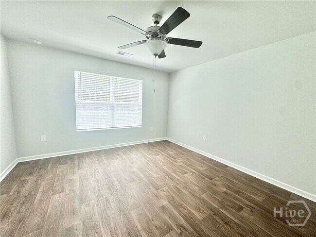 Foto del edificio - 507 Windsong Dr