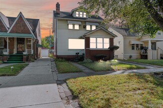 Building Photo - 15404 Normandy St