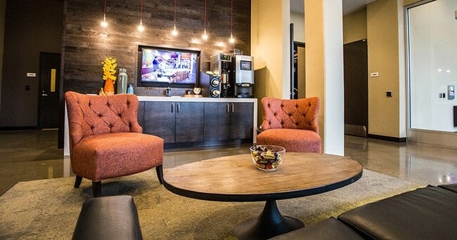 Casa club-05-WaHu-Minneapolis - WaHu Apartments