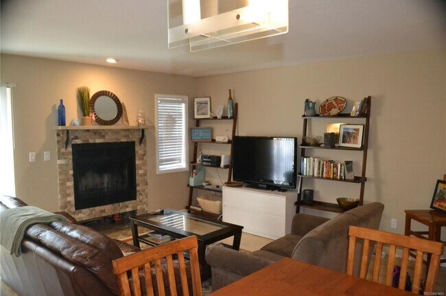 Foto del edificio - Adorable Niwot Townhome on Greenbelt -