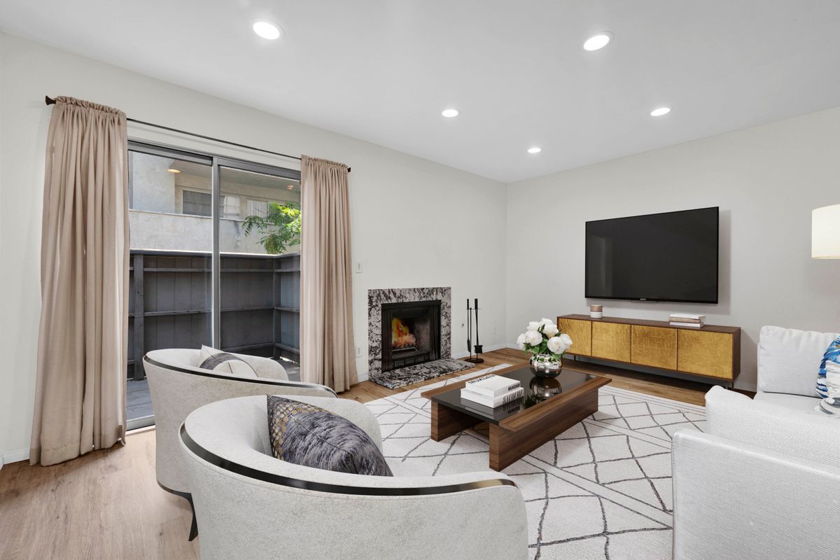 Foto principal - 20155 Keswick St