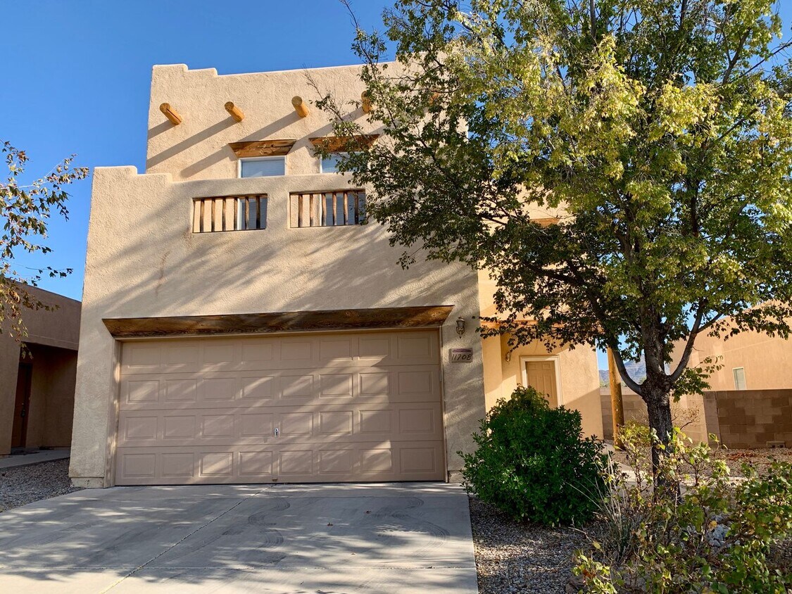 Foto principal - Nice location. 3 Br. 2.5 Ba, 2 CG