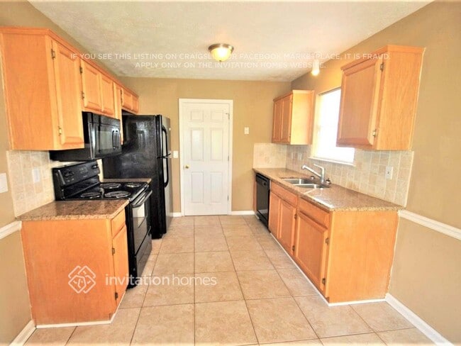 Building Photo - 1034 Maple Leaf Ridge