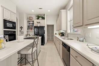 Building Photo - 4513 Country Club View Building Photo - 4513 Country Club View