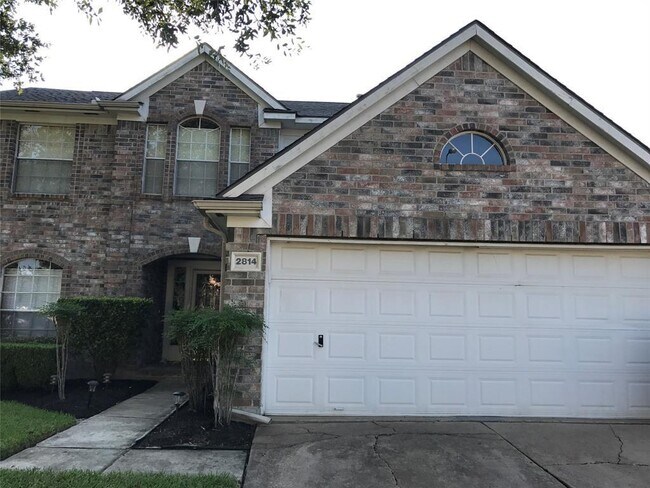 Foto del edificio - 2814 Foxden Dr