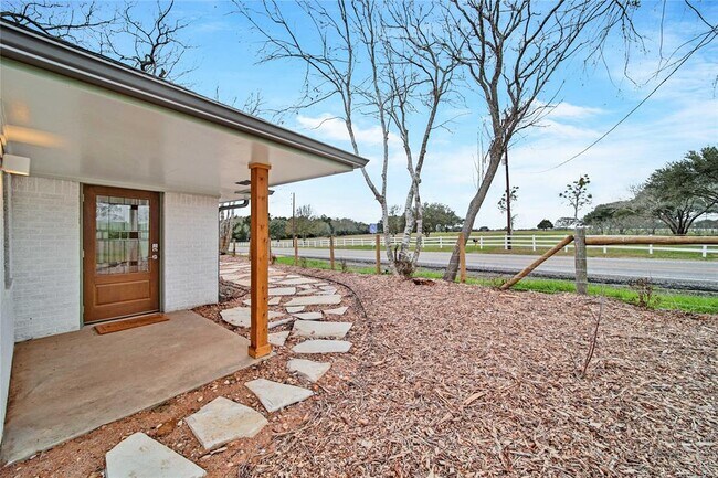 Foto del edificio - 9252 FM949