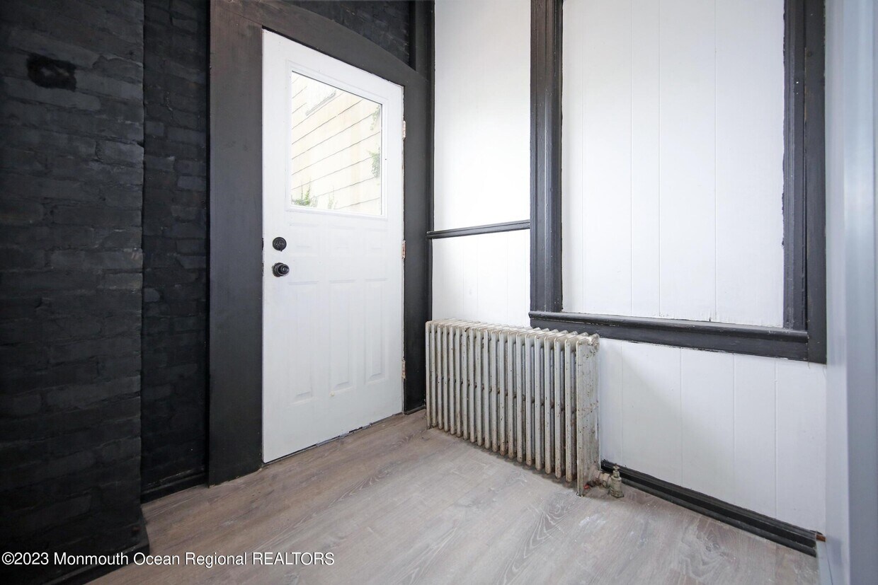 Foto principal - 74 Monmouth St