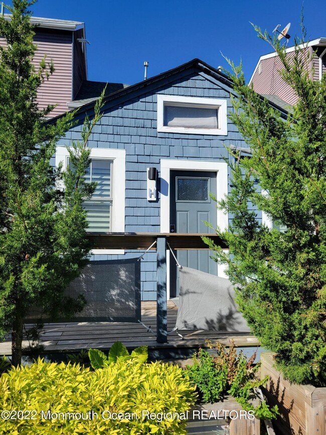 30 Jackson St, Highlands, NJ 07732 House Rental in Highlands, NJ